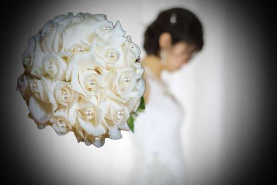 Tucson-Wedding-Phototgraphy-Bride-with-Bouquet copy